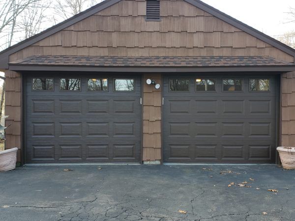 Traditional Short Panel Garage Doors