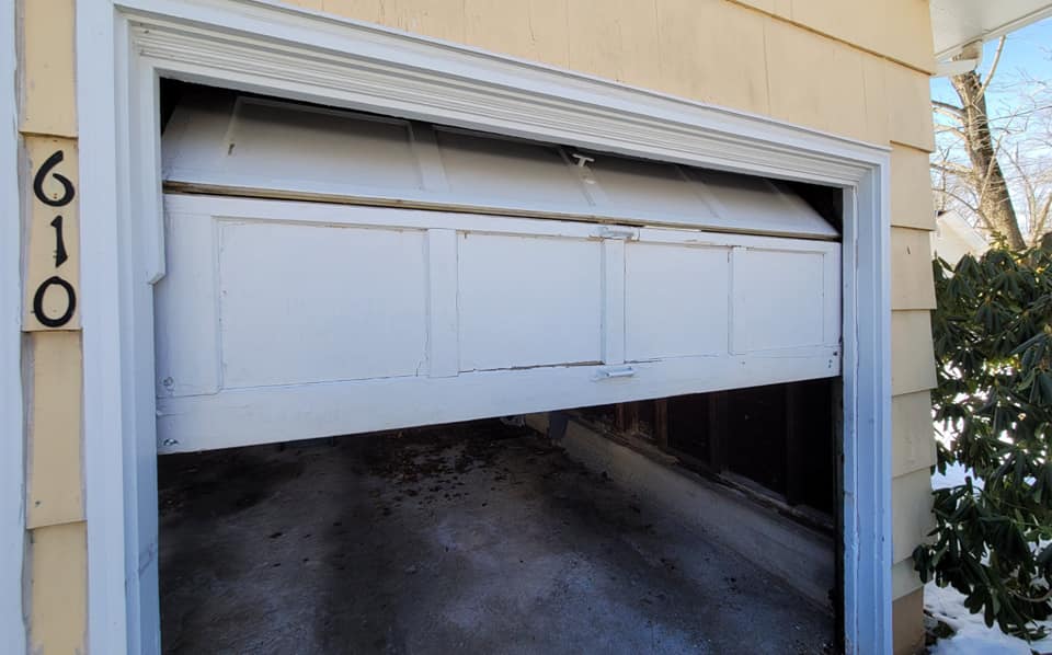 Idaho Falls Garage Door Maintenance